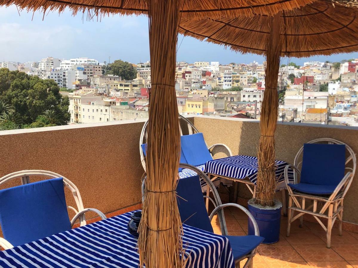Tanjalucia Hostel Tangier Bagian luar foto